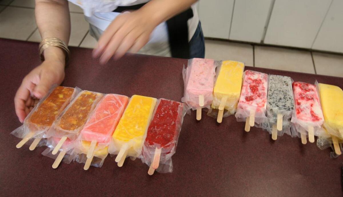 Paletas from La Reina de Michoacana come in a variety of fruit flavors.